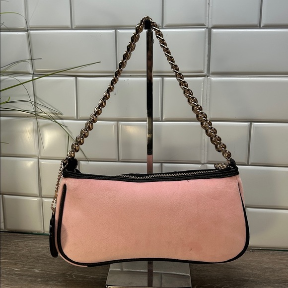 Juicy Couture Black and Gold Chain Shoulder Bag - Picture 2 of 4